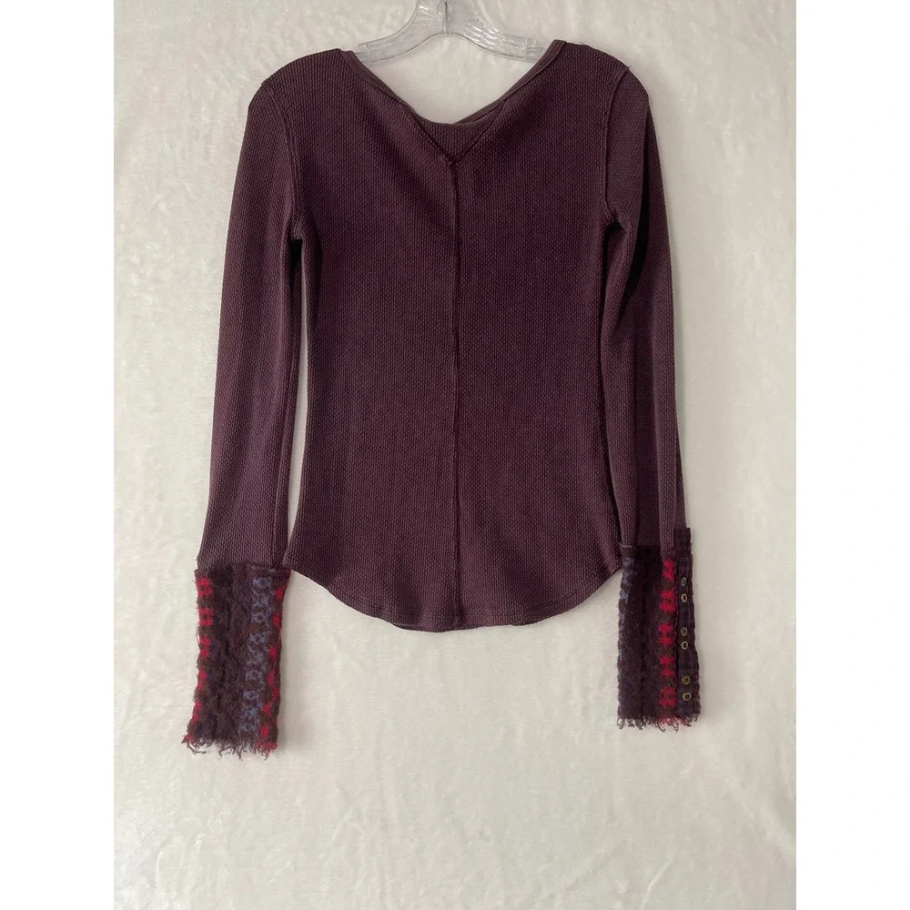 Free People Sz Sm Art School Embroidered V-Neck Waffle Knit Long Sleeve Top Boho